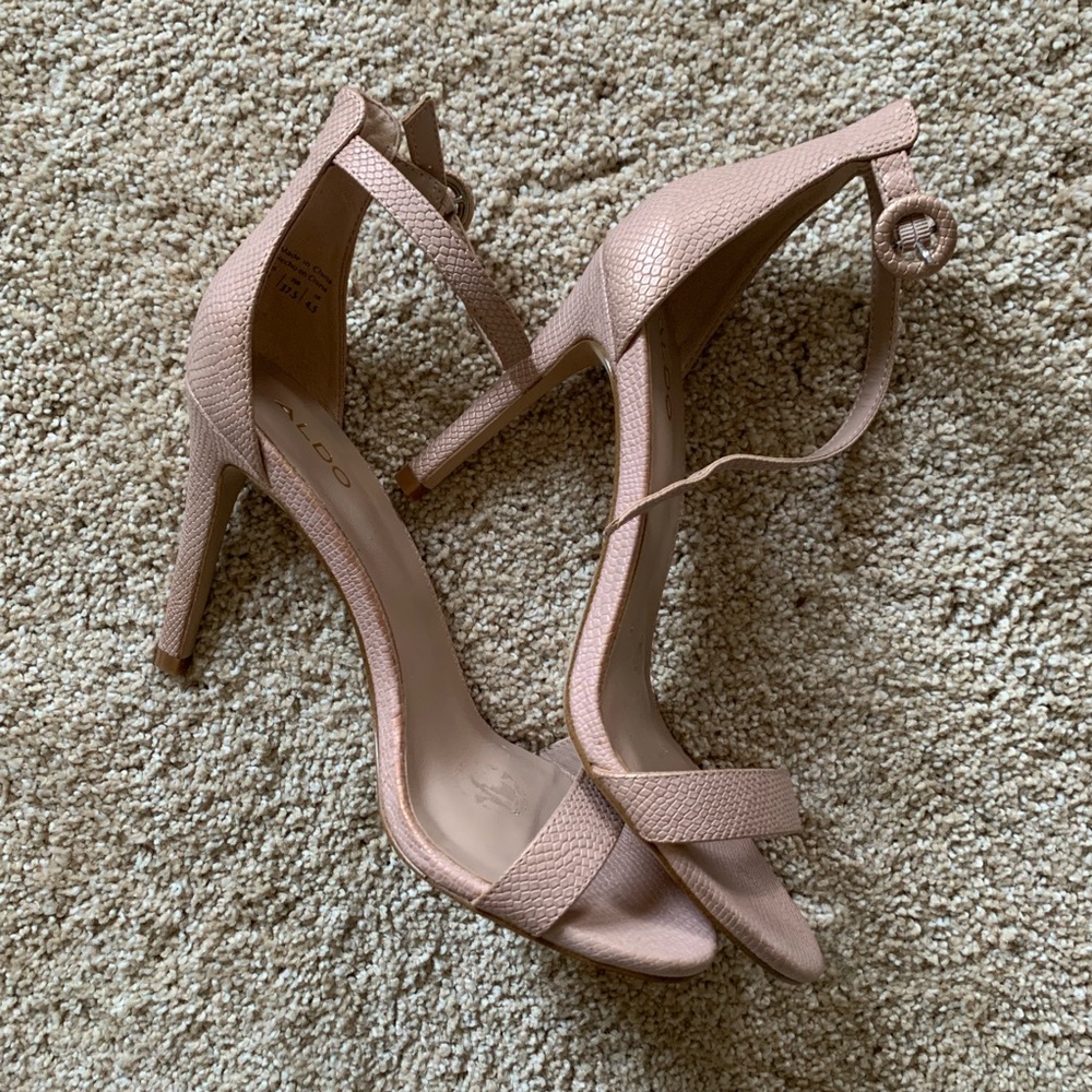 NWOB Aldo Ankle-Strap Heels in Blush Sz 7